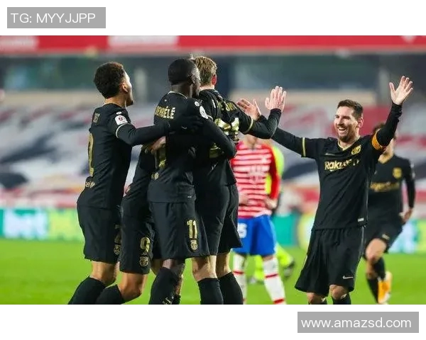 重庆足球队以87分稳居总决赛积分榜首位展现强劲实力 重庆足球队以87分稳居总决赛积分榜首位展现强劲实力