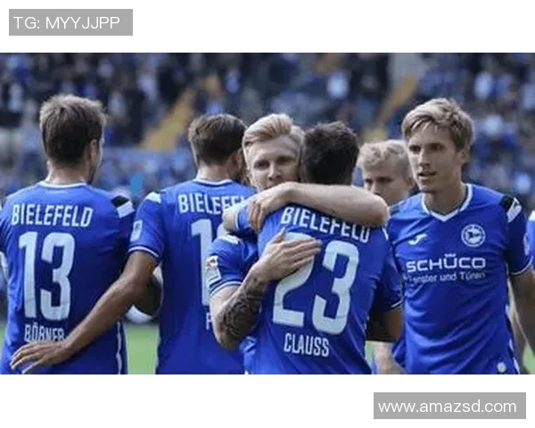 柏林赫塔迎战因纽伦堡争夺德乙联赛关键三分之战