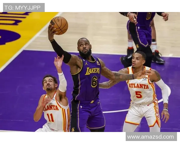 湖人对阵热火精彩全场回顾分析与赛后亮点总结