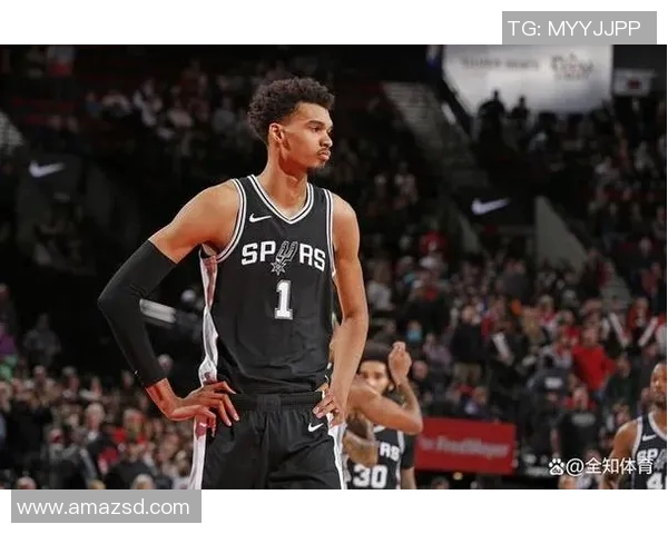 马刺与森林狼激战正酣球迷期待精彩对决与惊喜表现