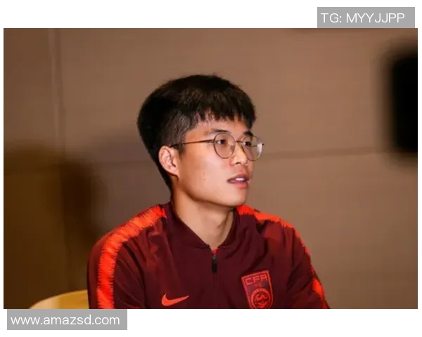 鲁能国安对决段刘愚闪耀全场展现年轻球员的无限潜力与激情