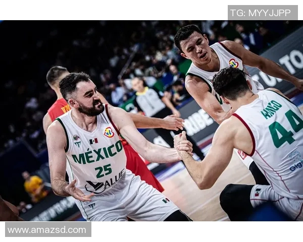 西班牙男篮与黑山男篮激战正酣谁将赢得这场精彩对决 西班牙男篮与黑山男篮激战正酣谁将赢得这场精彩对决