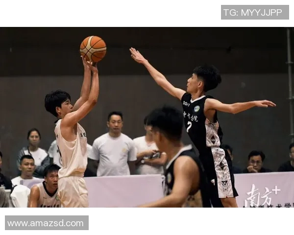 阿斯塔纳与尤尔马拉的精彩对决揭示足球战术与团队默契的完美结合 阿斯塔纳与尤尔马拉的精彩对决揭示足球战术与团队默契的完美结合